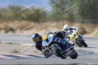 media/Oct-04-2025-CVMA (Sat) [[408bcdd6e4]]/Race 13-Amateur Supersport Open/